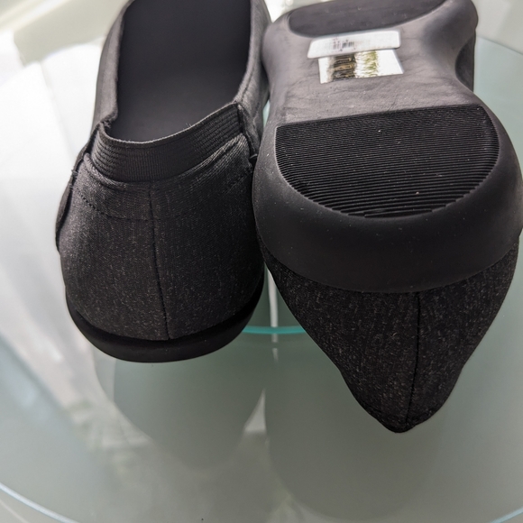 Ballet flats, NWT, charcoal black, 8ww, in every story. - Picture 11 of 15